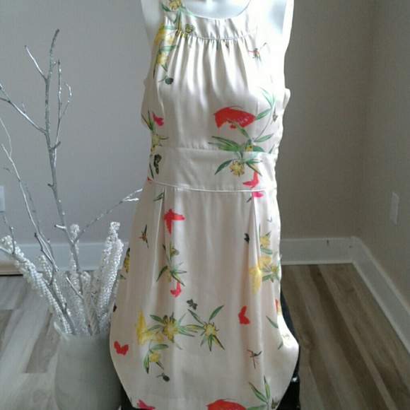 Dresses & Skirts - Beautiful dress